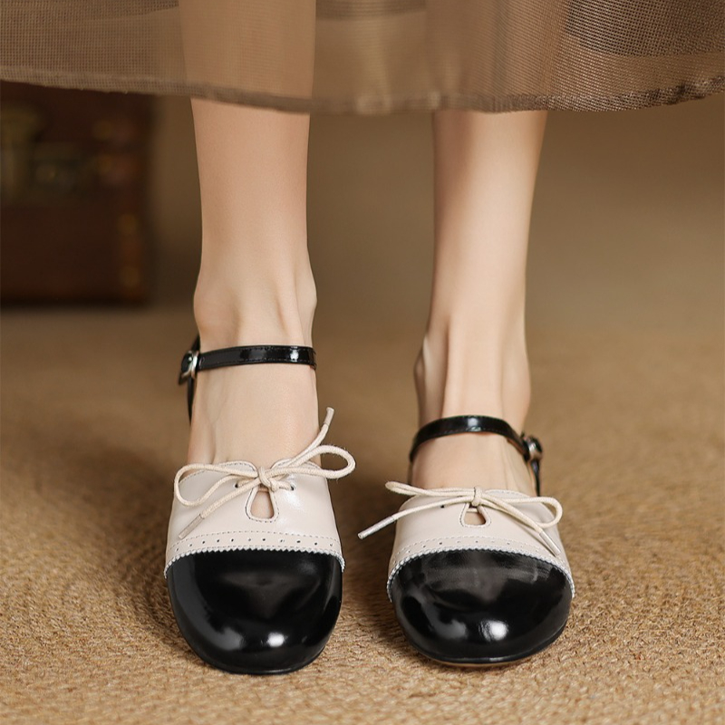 レトロなバーガンディのローヒールパンプス、女性用ファッション - Women'S Shoes Burgundy のレビューと価格