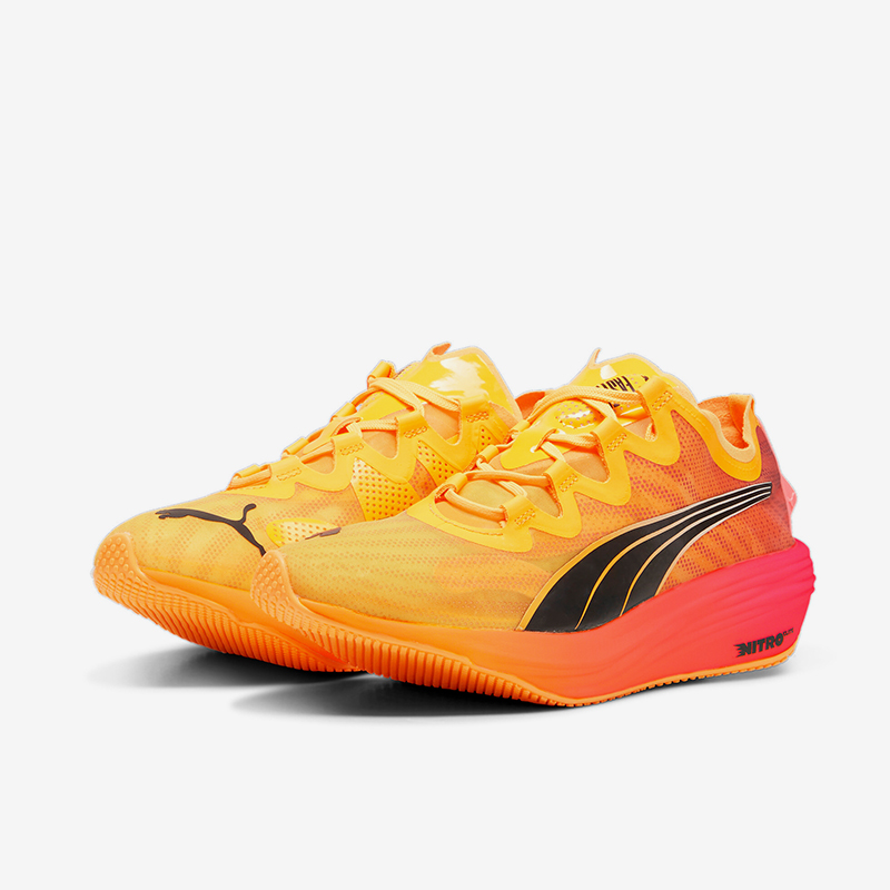 プーマ純正スポーツレディースクッション付き滑り止めブレードク - Women Shoes Puma のレビューと価格
