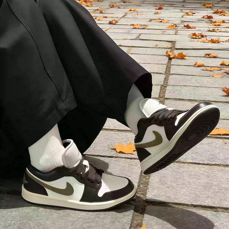 ナイキ ジョーダン エア ジョーダン 1 ロー ホワイト ブ - Women Shoes Jordan のレビューと価格