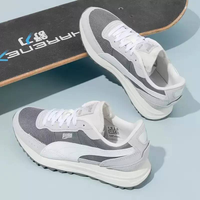 プーマ男性白黒ロートップスニーカークラシッククリーンレザーカ - Women Shoes Puma のレビューと価格