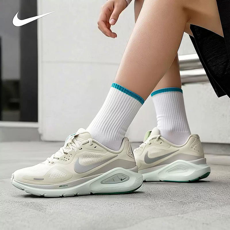 ナイキ レディース ランニングシューズ STRUCTURE2 - Women Shoes Jordan のレビューと価格