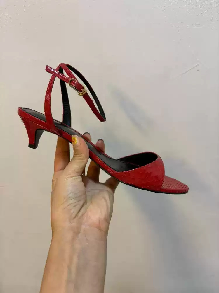 レディース レッド パテントレザー オープントゥ キトゥンヒ - Women'S Shoes Kitten Heels のレビューと価格